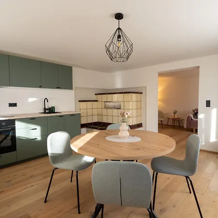 Appartement Stilvoll Sanierte Altbau-wohnung, Kehlegg *